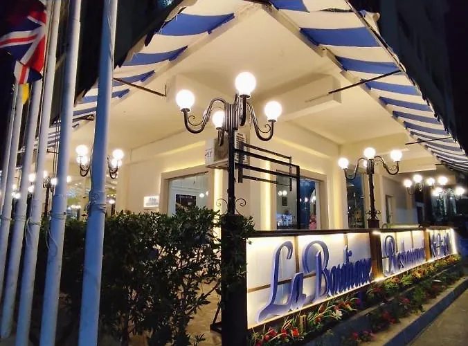 La Boutique 3*